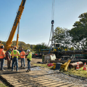 Sautter Crane Image - Barge Lift (3 of 9)